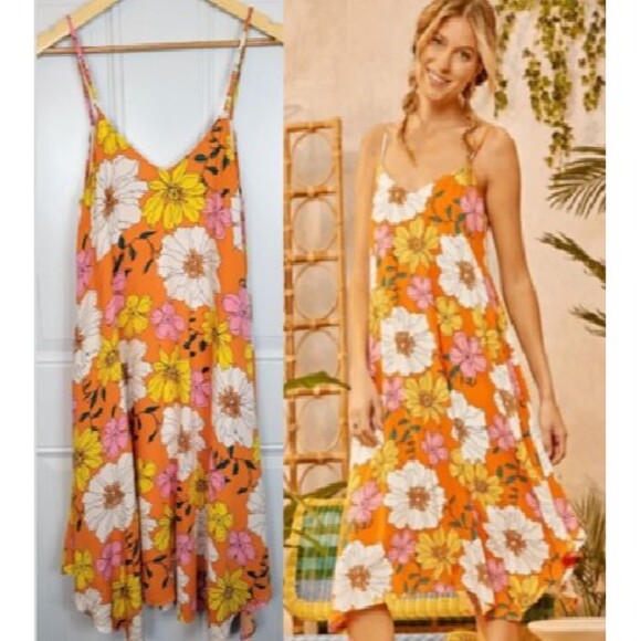 NWT Emily Wonder Midi Dress Size S Floral Relaxed Fit Flowy Spring Sundr… - Picture 1 of 6